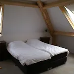 Bed & Breakfast De Luijenbergh 3*